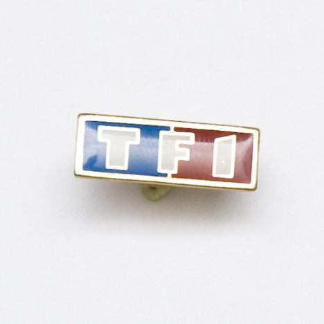 Pin's TF1 - logo Chaine télévision TF1 - Collector !