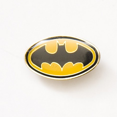 Pin's Batman logo chauve souris 