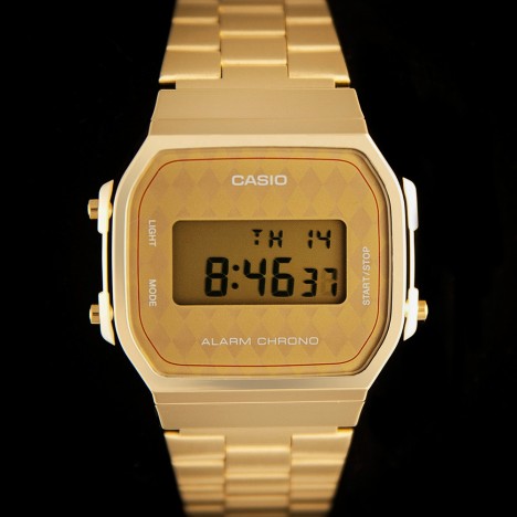 Casio A168WG-9BWEF - Montre casio vintage dorée homme et femme à damier