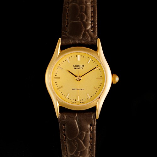 Montre Vintage LUZ Années 70 - Boîtier Plaqué Or, Bracelet Cuir Crocodile, Quartz, Bleue