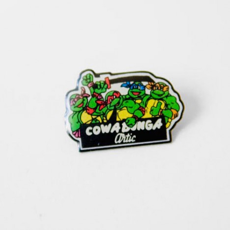 Pin's Tortues Ninja "Cowa Bunga" vintage des années 90