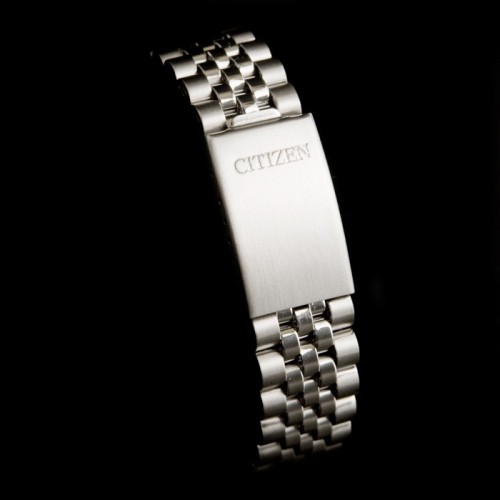 Montre Citizen vintage Day Date couleur argent grande taille Réédition des années 70