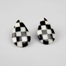 Boucles d'oreilles goute damier noir et blanc vintage années 80