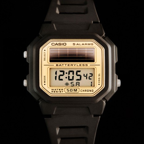 Casio AL-190-9AVEF - Montre solaire Casio vintage plastique noir et camel