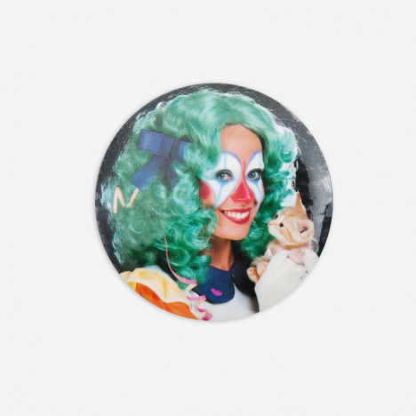 Badge XXL kitsch clown et son chat années 80
