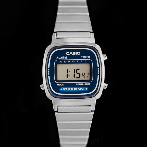 Casio LA670WEA-2EF - Petite montre Casio vintage acier et cadran bleu
